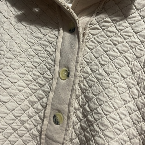 Pink Lily Quilted Puffer Buttoned Shacket - Picture 6 of 8